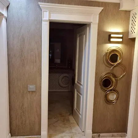 Minet Deluxe Navodari 아파트 Năvodari